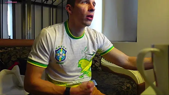 Snapshot of Ryan_Dozer chatting on November 20, 2025, 8:14 am Ryan Dozer online show from November 20, 2025, 8:14 am