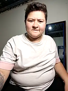 Noha Whiitee online show from October 22, 2025, 11:37 pm