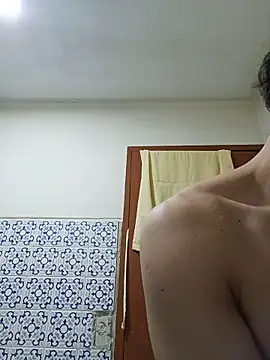 Snapshot of Johan_Dangel chatting on May 20, 2026, 2:07 am Johan Dangel online show from May 20, 2026, 2:07 am