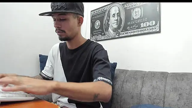 carl jhonson821 online show from December 20, 2025, 9:16 am