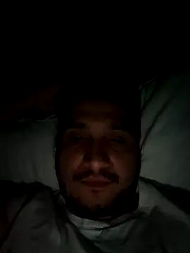 Snapshot of Darkhayrboy chatting on April 18, 2026, 4:38 am Darkhayrboy online show from April 18, 2026, 4:38 am
