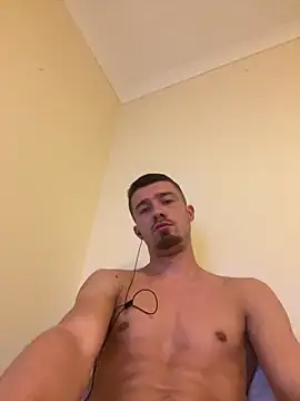 Snapshot of Johnclips2 chatting on September 14, 2025, 11:48 pm Johnclips2 online show from September 14, 2025, 11:48 pm