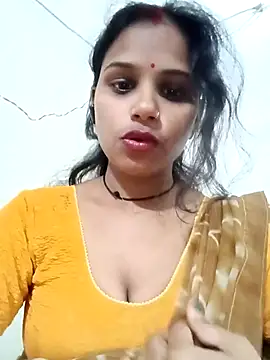 Snapshot of Km_shilpa chatting on December 5, 2025, 7:06 am Km shilpa online show from December 5, 2025, 7:06 am