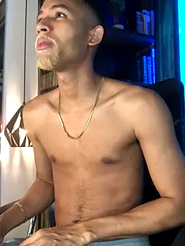 B Wild online show from October 12, 2025, 4:00 am