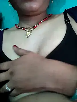 Snapshot of Hot_cupal chatting on September 26, 2025, 5:00 am Hot cupal online show from September 26, 2025, 5:00 am