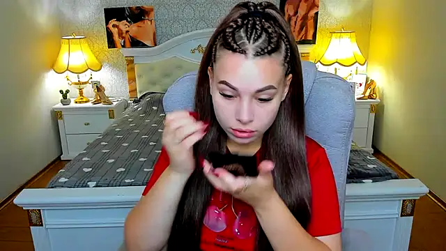 Snapshot of OmniaSher chatting on September 23, 2025, 9:12 am OmniaSher online show from September 23, 2025, 9:12 am