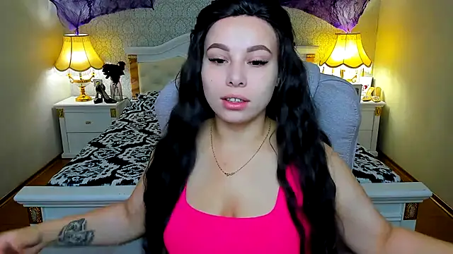 Snapshot of OmniaSher chatting on October 25, 2025, 9:39 am OmniaSher online show from October 25, 2025, 9:39 am