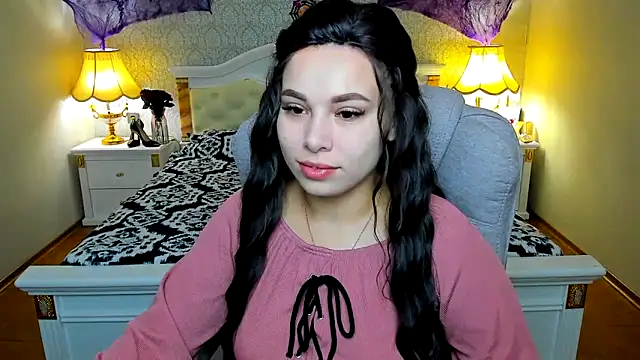 Snapshot of OmniaSher chatting on October 26, 2025, 11:16 am OmniaSher online show from October 26, 2025, 11:16 am