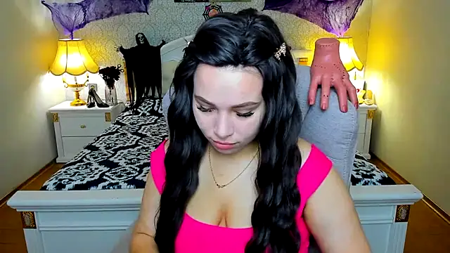 Snapshot of OmniaSher chatting on November 2, 2025, 10:50 am OmniaSher online show from November 2, 2025, 10:50 am