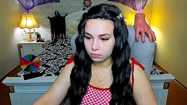 Snapshot of OmniaSher chatting on November 8, 2025, 10:48 am OmniaSher online show from November 8, 2025, 10:48 am