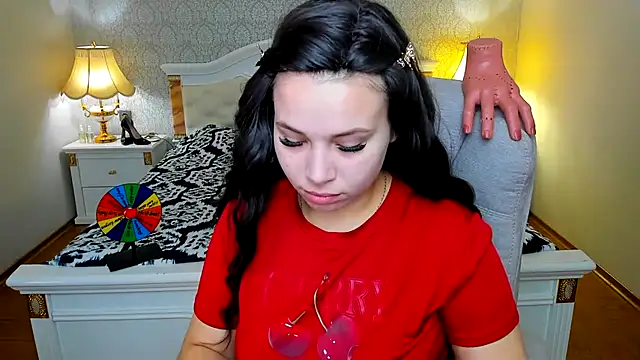 Snapshot of OmniaSher chatting on November 14, 2025, 10:58 am OmniaSher online show from November 14, 2025, 10:58 am