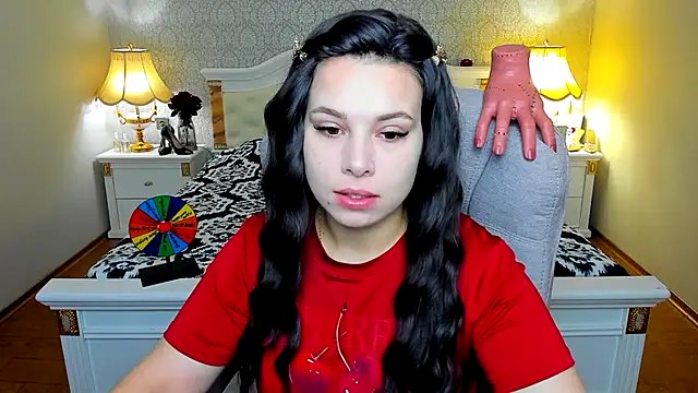 Snapshot of OmniaSher chatting on November 19, 2025, 10:15 am OmniaSher online show from November 19, 2025, 10:15 am