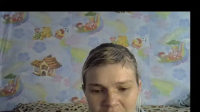 SaraSnow  online show from April 28, 2026, 6:24 pm