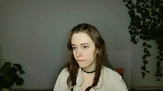 Yoka paradoXXX online show from October 27, 2025, 5:11 am