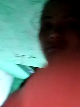 KIRTI12 HOT online show from October 15, 2025, 7:47 pm