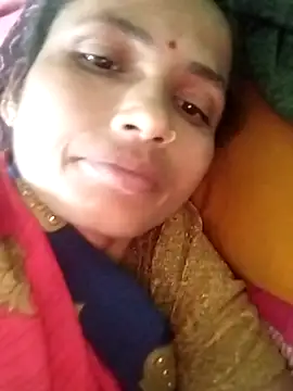 Snapshot of KIRTI12_HOT chatting on November 12, 2025, 4:40 pm KIRTI12 HOT online show from November 12, 2025, 4:40 pm