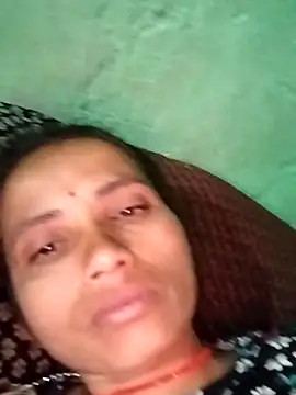 Snapshot of KIRTI12_HOT chatting on November 23, 2025, 5:02 pm KIRTI12 HOT online show from November 23, 2025, 5:02 pm