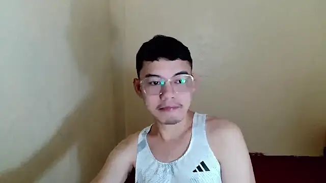 Snapshot of keirflorianxx chatting on September 23, 2025, 7:28 pm keirflorianxx online show from September 23, 2025, 7:28 pm