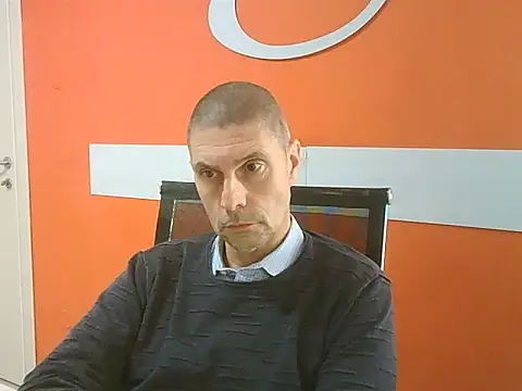 Snapshot of max79ve31 chatting on November 6, 2025, 11:33 am max79ve31 online show from November 6, 2025, 11:33 am