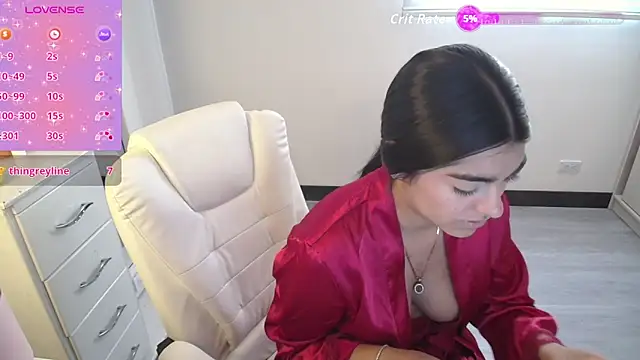 Snapshot of amarasilk_ chatting on February 25, 2026, 6:28 pm amarasilk online show from February 25, 2026, 6:28 pm