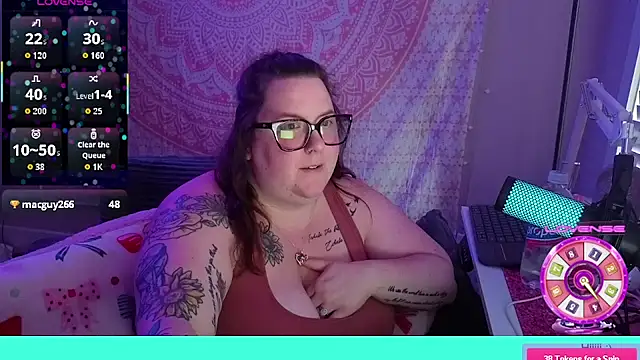 Snapshot of brookenicole3003 chatting on May 14, 2026, 12:56 pm brookenicole3003 online show from May 14, 2026, 12:56 pm
