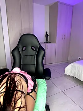 SofiaLust Eup online show from November 9, 2025, 3:38 am