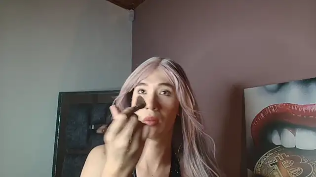 Electra Gosselin online show from December 16, 2025, 4:17 am