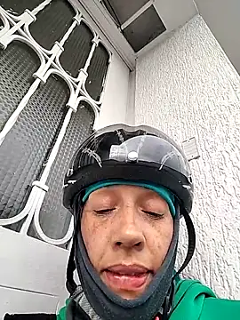 Shantey Laurent online show from January 15, 2026, 12:21 pm