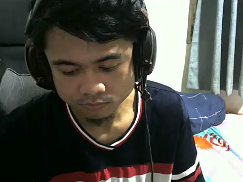 Snapshot of Kim0002 chatting on September 8, 2025, 10:31 pm Kim0002 online show from September 8, 2025, 10:31 pm