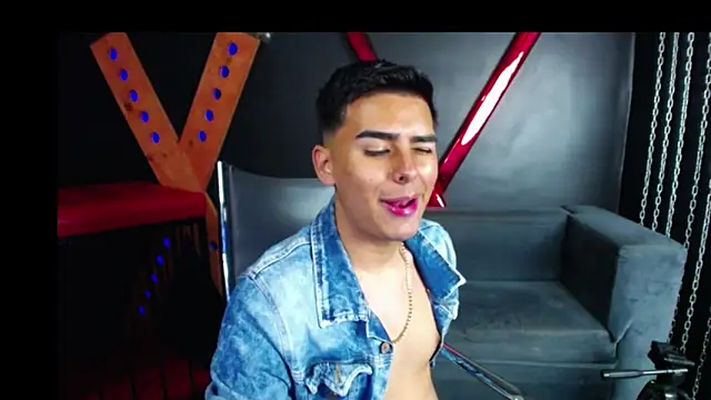 Snapshot of Matthewlodge chatting on October 30, 2025, 4:19 pm Matthewlodge online show from October 30, 2025, 4:19 pm