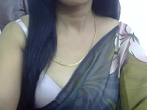 MISS SOMIYA online show from October 27, 2025, 9:35 am