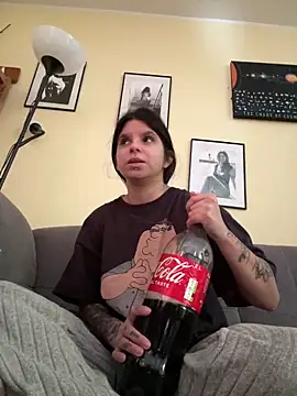 Snapshot of Brutecia2002 chatting on February 17, 2026, 10:56 am Brutecia2002 online show from February 17, 2026, 10:56 am