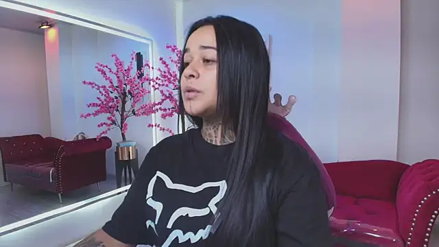 Black roseee online show from February 6, 2026, 3:44 am