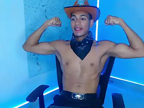 lorian vikel online show from September 15, 2025, 9:04 pm