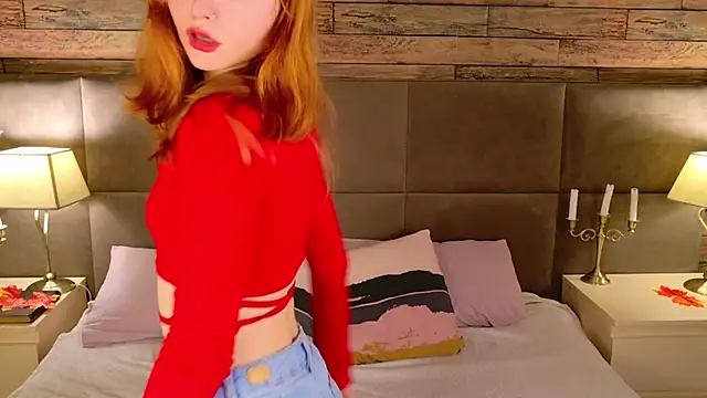 Snapshot of AlisHanson chatting on November 18, 2025, 7:40 pm AlisHanson online show from November 18, 2025, 7:40 pm