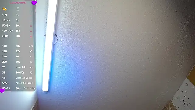 emmydurant online show from November 22, 2025, 1:32 pm