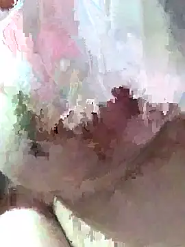 luzmelzinha online show from April 7, 2026, 12:44 am