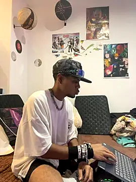 Snapshot of Teito69 chatting on September 20, 2025, 4:02 am Teito69 online show from September 20, 2025, 4:02 am