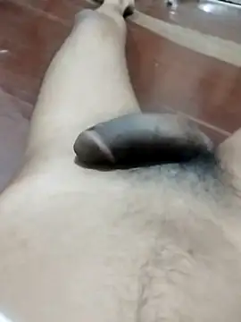 skylar 27 online show from October 4, 2025, 7:56 pm