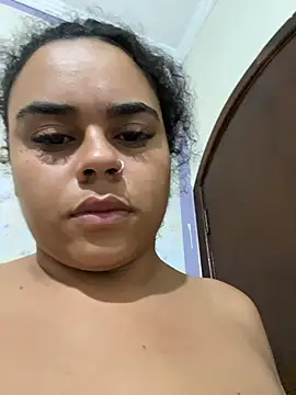 Snapshot of ___seusegredo chatting on February 18, 2026, 7:37 am seusegredo online show from February 18, 2026, 7:37 am