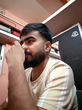 soniriyaa010101 online show from November 27, 2025, 9:55 am