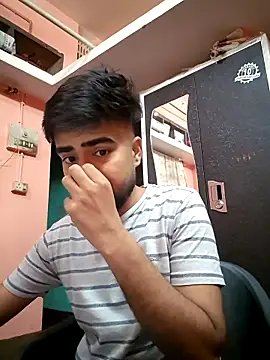 Snapshot of soniriyaa010101 chatting on April 1, 2026, 5:43 pm soniriyaa010101 online show from April 1, 2026, 5:43 pm