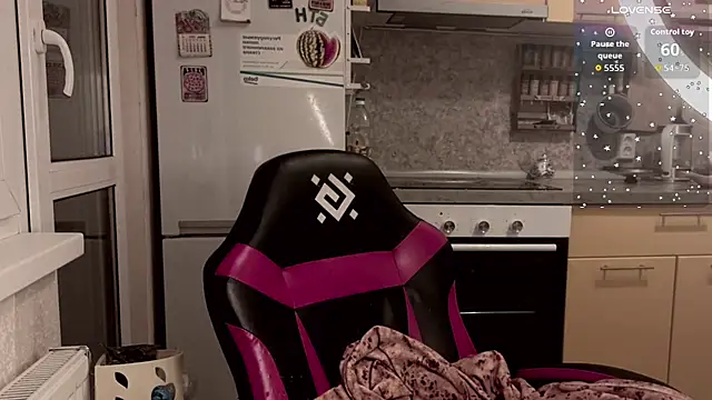 Alice Zev online show from November 2, 2025, 7:27 pm