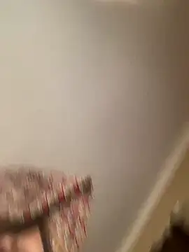 snowwhittie online show from September 28, 2025, 2:39 am