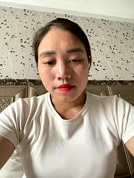 Snapshot of chipp-bong chatting on September 10, 2025, 6:35 am chipp-bong online show from September 10, 2025, 6:35 am