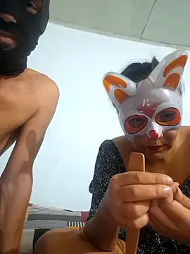 Snapshot of Layd38 chatting on October 17, 2025, 7:38 pm Layd38 online show from October 17, 2025, 7:38 pm