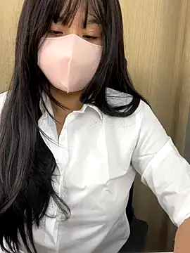 Jying 818 online show from September 20, 2025, 4:30 pm