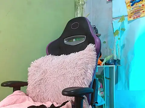 Snapshot of Dorland777 chatting on November 3, 2025, 10:38 am Dorland777 online show from November 3, 2025, 10:38 am