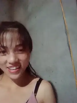 Snapshot of nakaki-00 chatting on October 3, 2025, 1:19 pm nakaki-00 online show from October 3, 2025, 1:19 pm