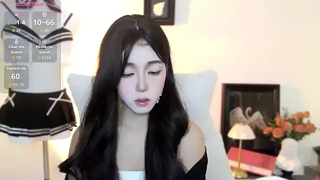 Wfrost0707 online show from November 6, 2025, 6:03 am